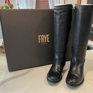 New In Box Frye - Melissa Inside Zip Tall, size 6.5 extended calf, Black